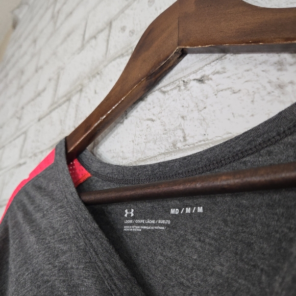 Under Armour long sleeve tee - Picture 8 of 15